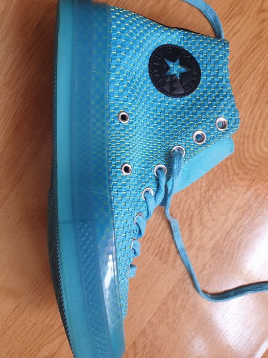 Bascheți Converse NEON