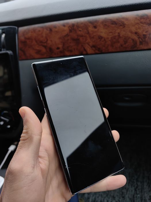 SROCHNI Samsung Note 10+ plus 5G 12/256 gb ideal