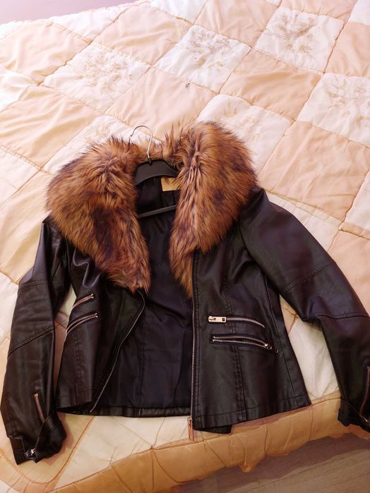 Продавам кожено яке