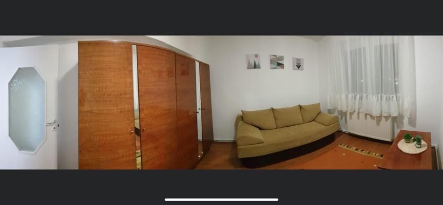 Vand apartament 3 camere