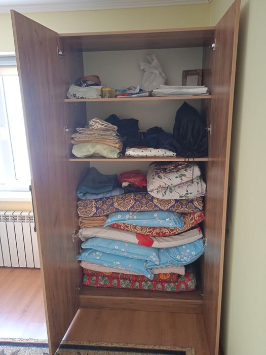 Прадается шкаф сатылады