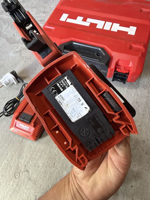 Hilti SD 5000-A22 + SMD 57 винтоверт за гипсокартон