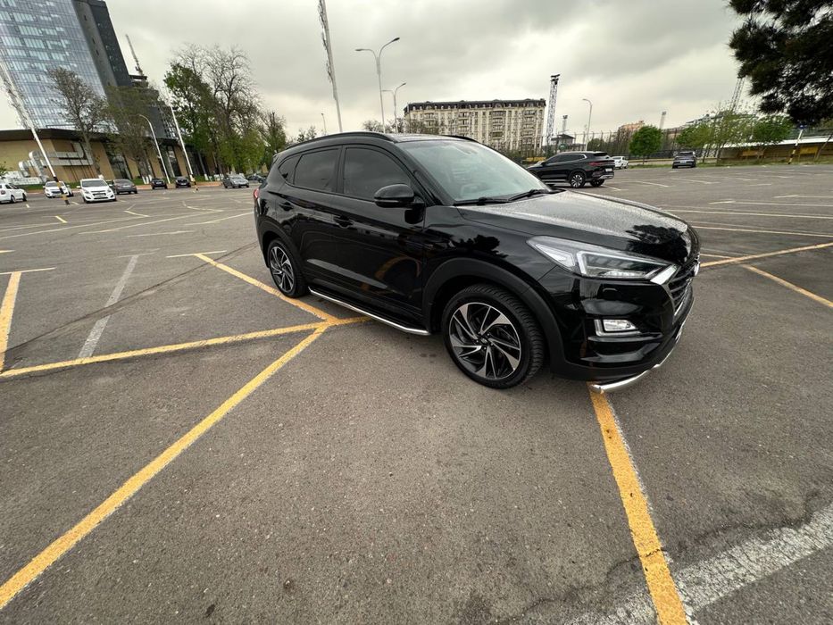 Hyundai tucson 2.0 full