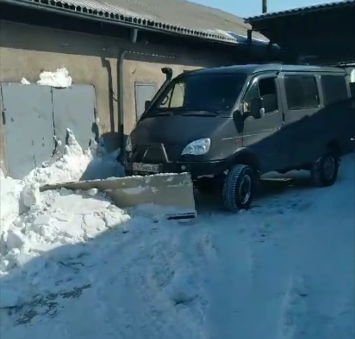 Отвал,бампер с лебёдкой