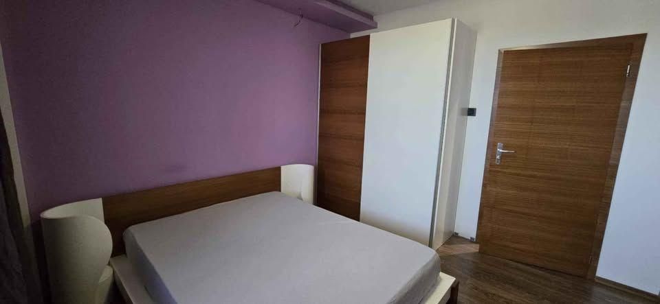 Дава се под наем Двустаен апартамент в София, Младост 4 - 69 кв.м за 700 € - Снимка #8
