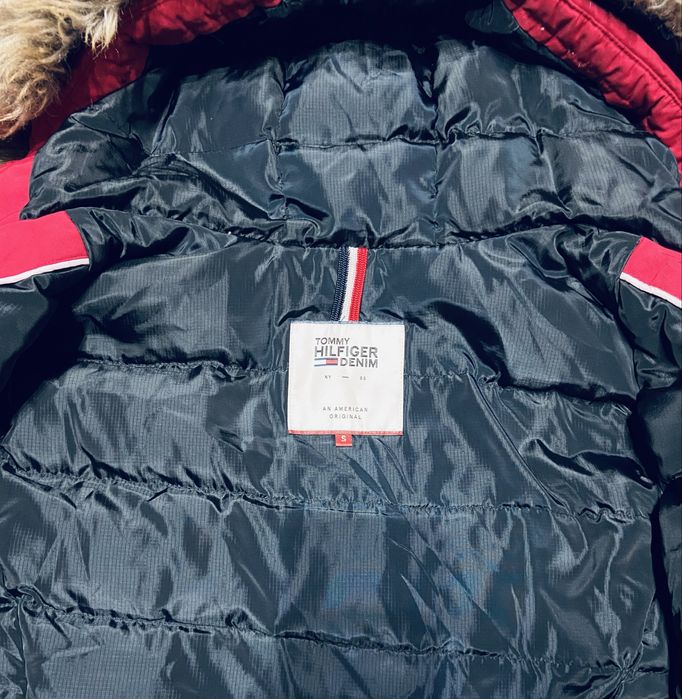 Дамско яке Tommy Hilfiger