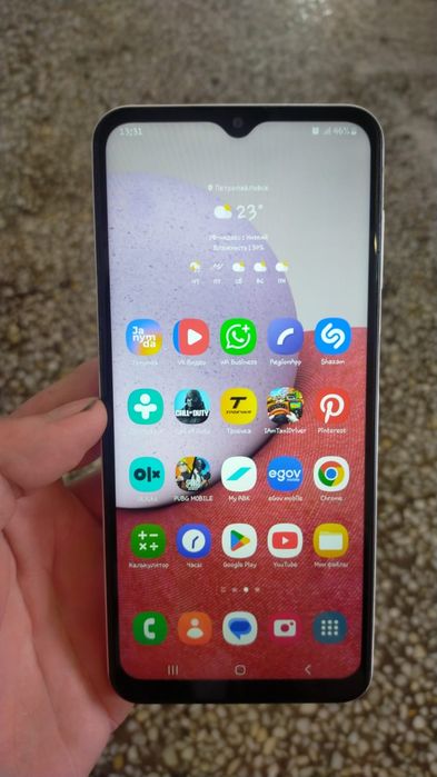 Продам самсунг А13  на 128
