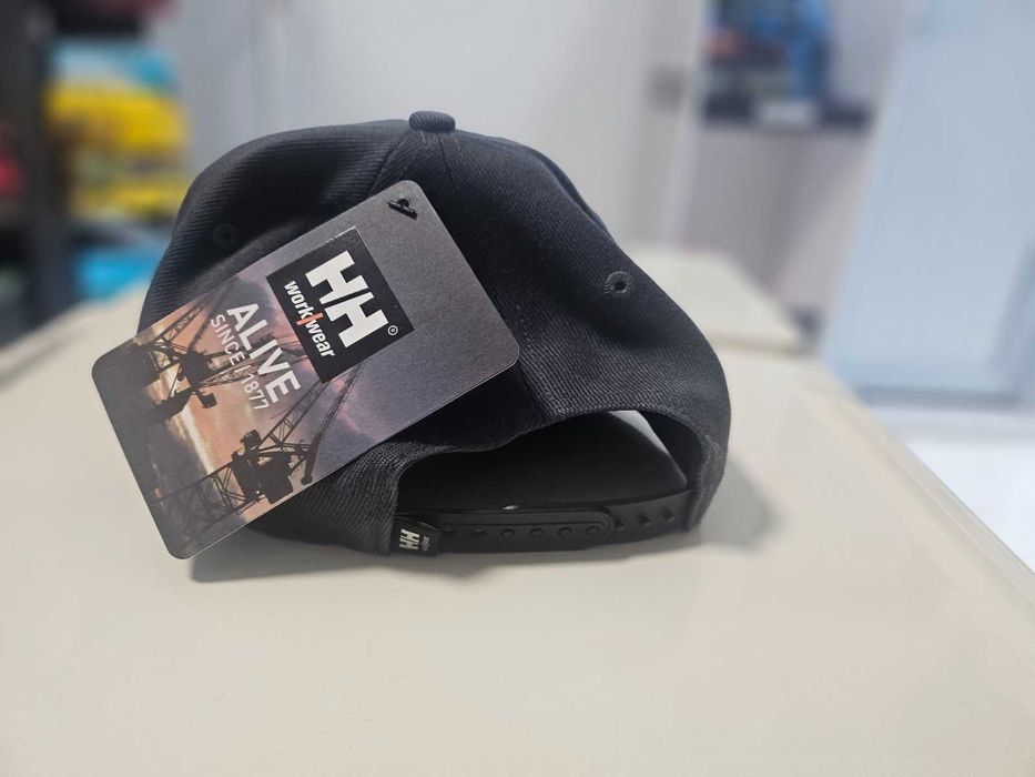 Шапки с козирка Helly Hansen ПРОМОЦИЯ