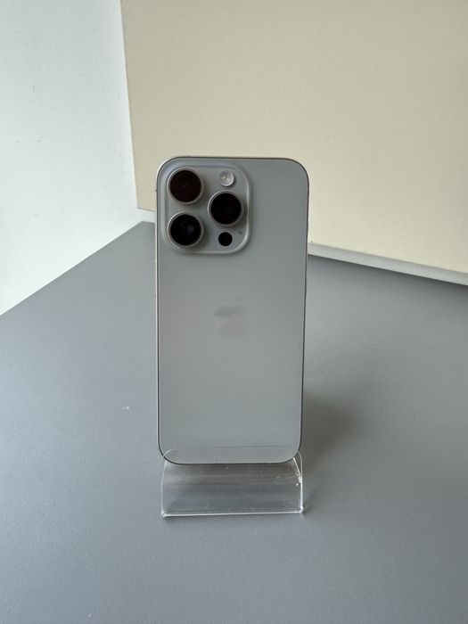 iPhone 15 Pro  256GB Natural Titanium