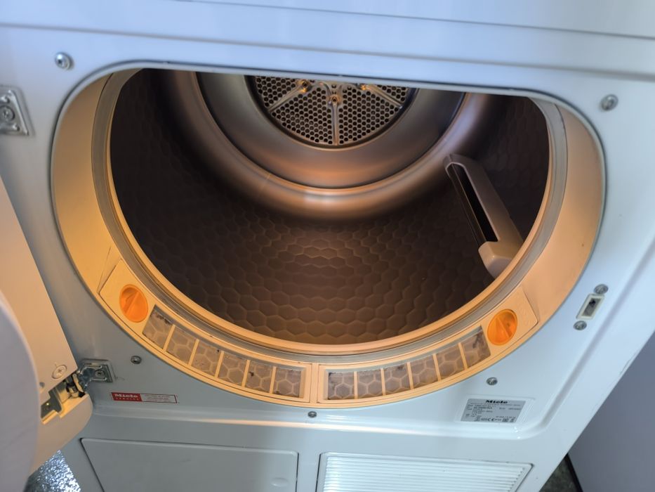 Сушилня Miele T 8861 WP - Ed111 -8кг. термопомпа клас А+