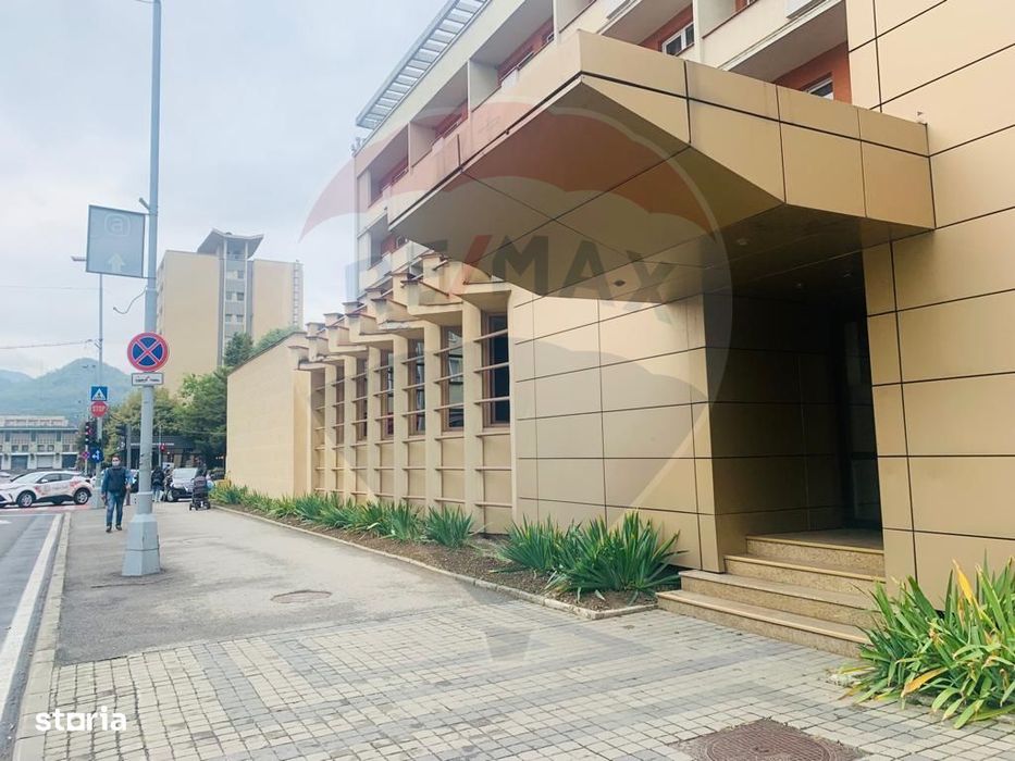 Spațiu comercial generos | Centru | Vizibilitate excelentă