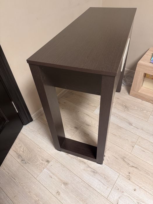 Стол и зеркало набор