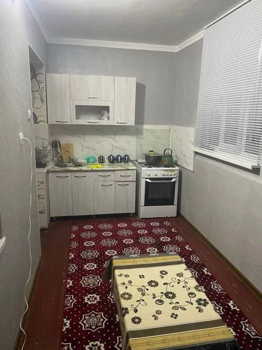 продается чиланзар 8 квартал 3/4/4