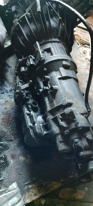 Продам двигатель с коробкой передач