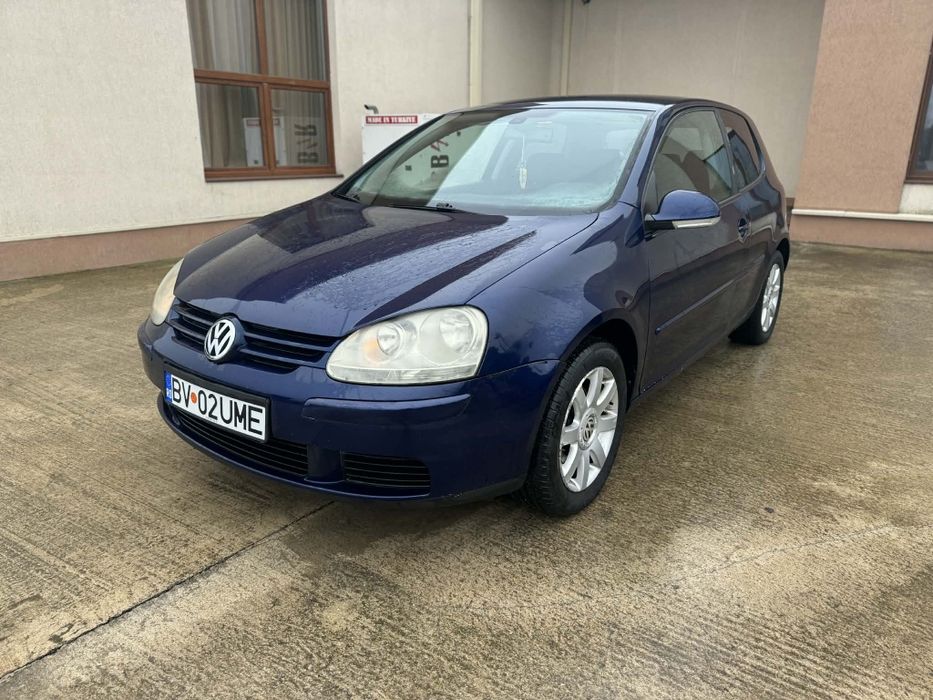 Golf 5 1.9 tdi
2 +1 usi
271000 km
Dotari:
Cutie viteza 5+1
Faruri auto