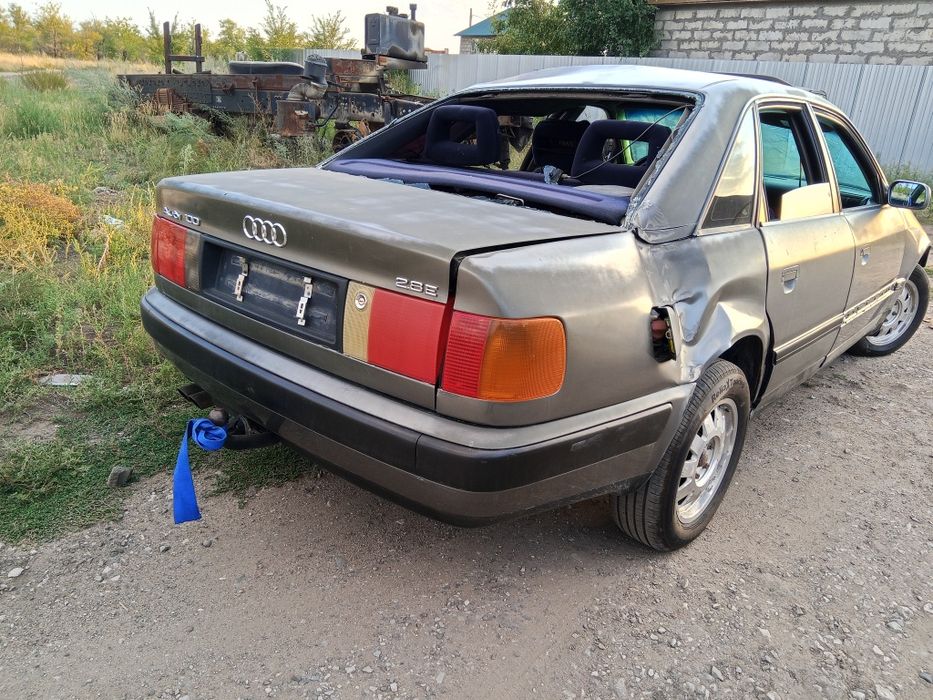 Ауди 100 с4 по запчастям