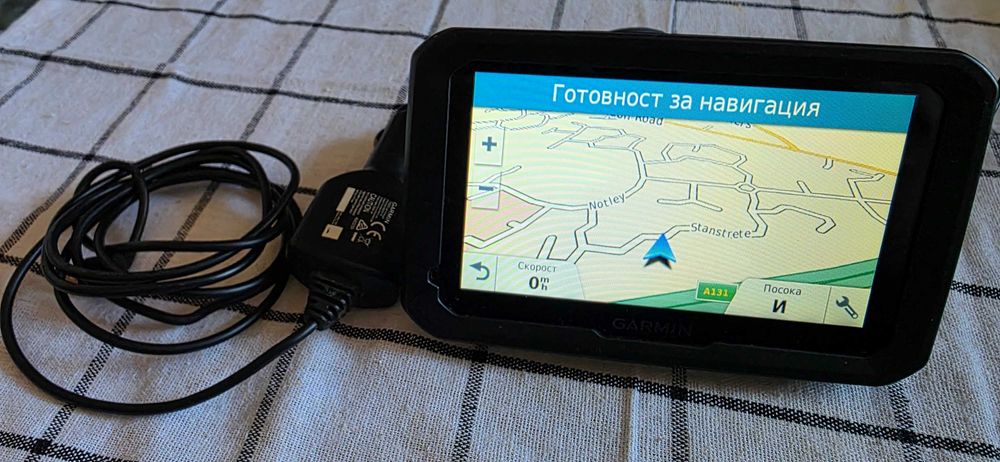 Навигация за камион Garmin Dezl 580 5 инча най новите карти за цяла Европа и Турция пълен комплект работи с Фротком Frotcom