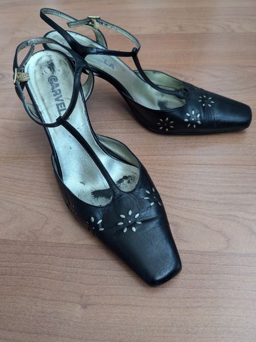 Продам женские босоножки