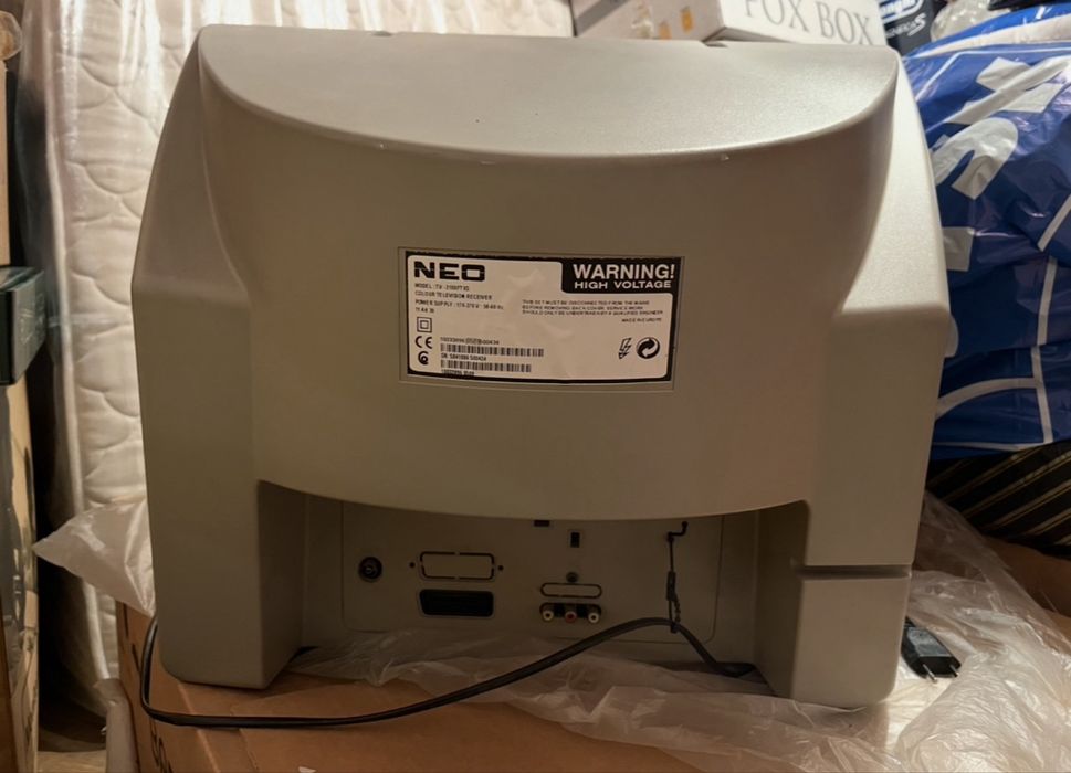 Телевизор Neo с възможност за монтаж на антена