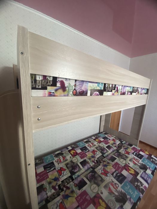 Кровать двухярусный