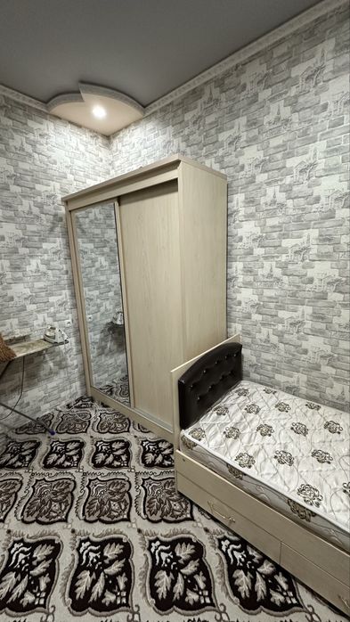 Комплект мебель сотилади 1 кишилик