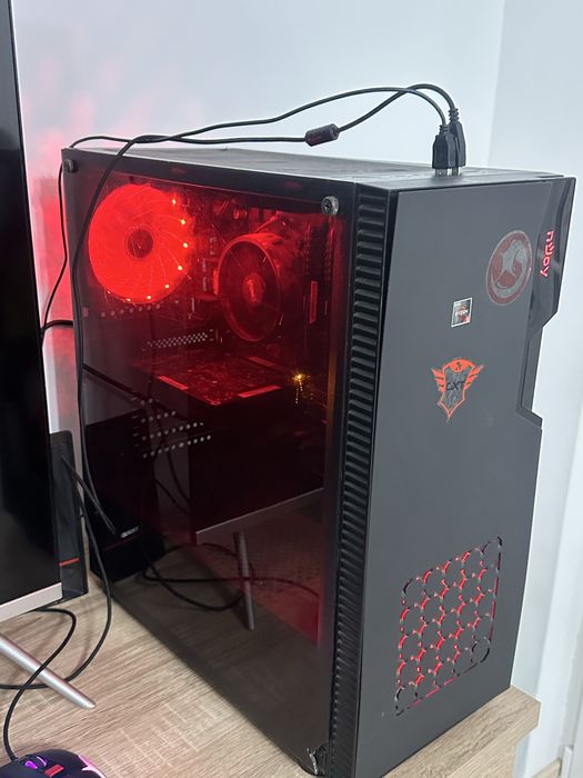 Vand PC ( unitate) Njoy + Mouse,tastatura si casti