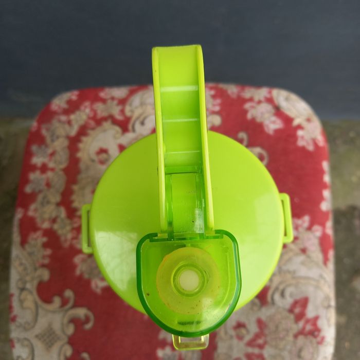 Продаётся кружка с делениями