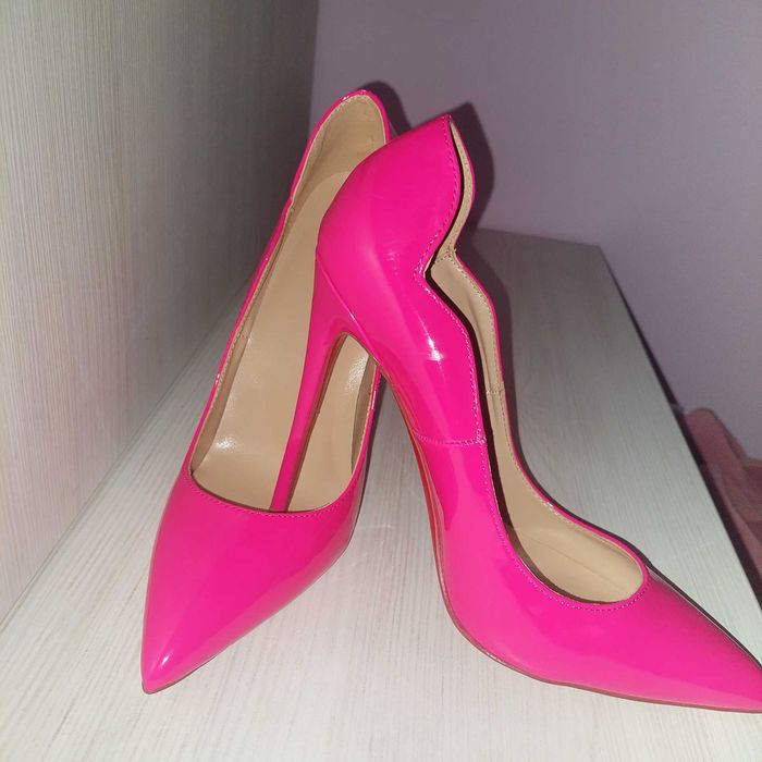 Официални обувки- чисто нови