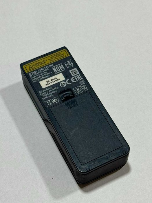 Лазерна ролетка Bosch Professional GLM 40