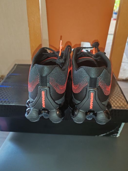 Nike liquid max fire red
