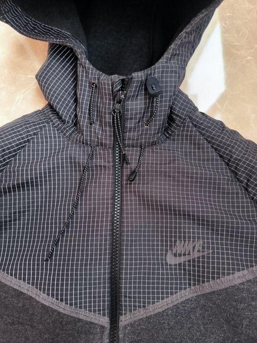 Nike Tech Fleece S размер