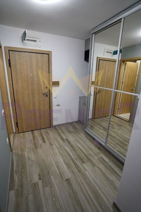 Дава се под наем Двустаен апартамент в Варна, Бриз - 76 кв.м за 900 € - Снимка #2