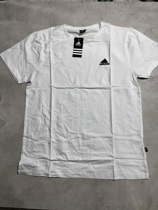 Чорапи на найк цветни и бели черни