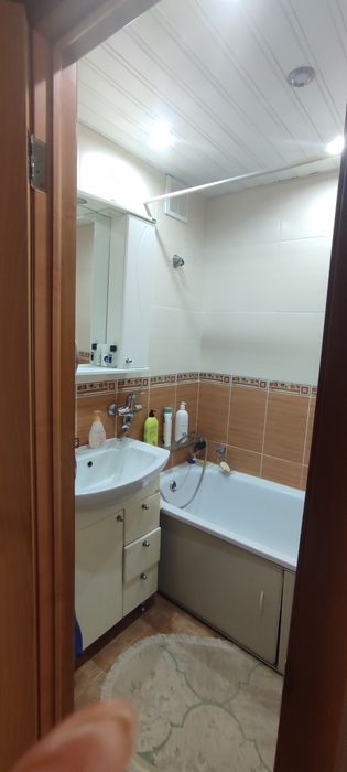 Продам трёхкомнатную квартиру