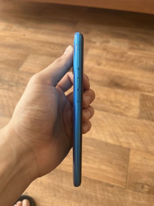 Продам телефон Realme c3