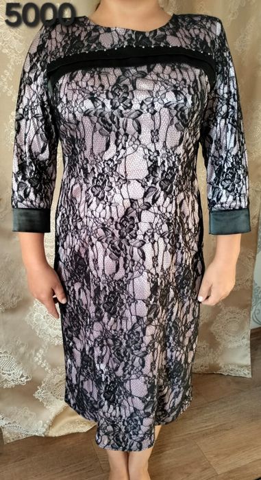 Продам платья  размер 48/50