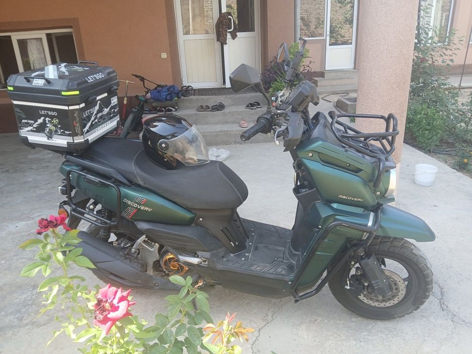 SKUTER 2025 SROCHNA sotiladi