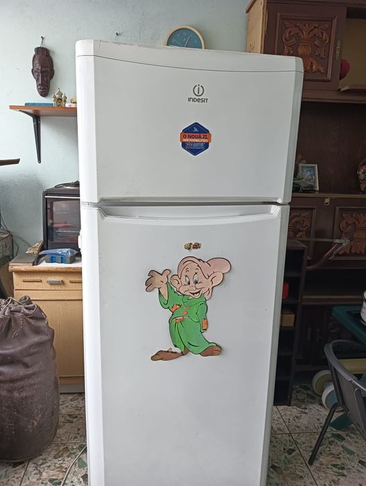 Frigider Indesit