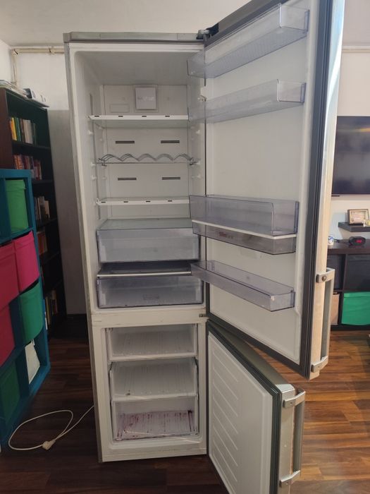 Combina frigorifica beko