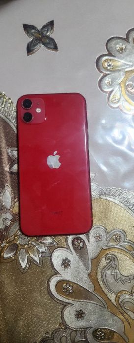 iPhone 11 RED 64 GB