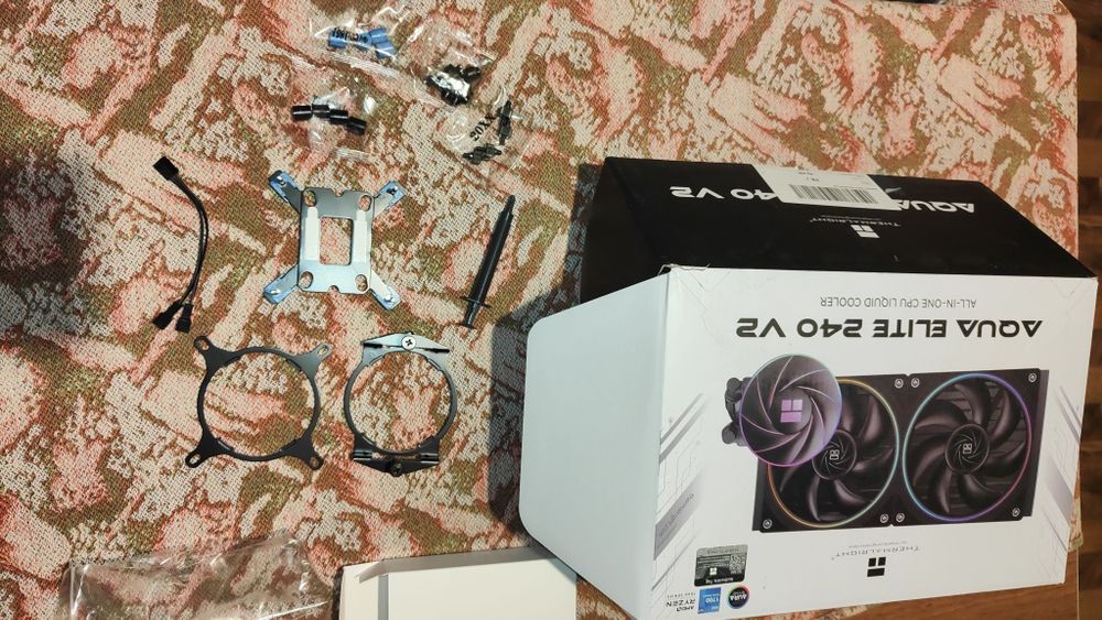 Vand cooler Thermalright AQUA ELITE 240 ARGB V2  negru nou