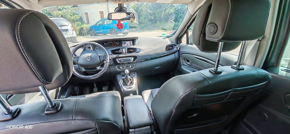 RENAULT Scenic 2013 — imagine 3