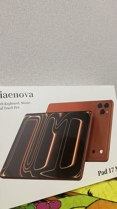 Продаю планшет срочно