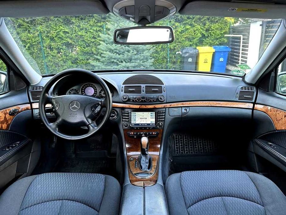2004 Mercedes E class W211 1.8 benzina + gpl