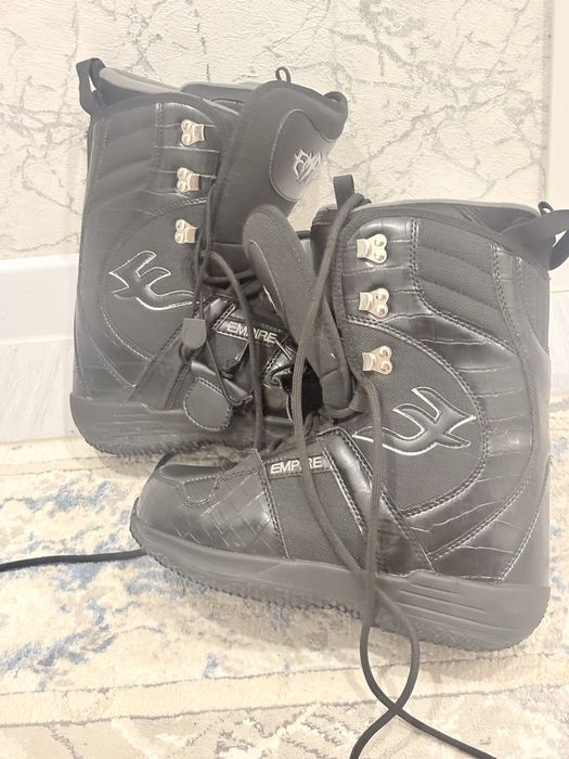 продам сноуборд  155