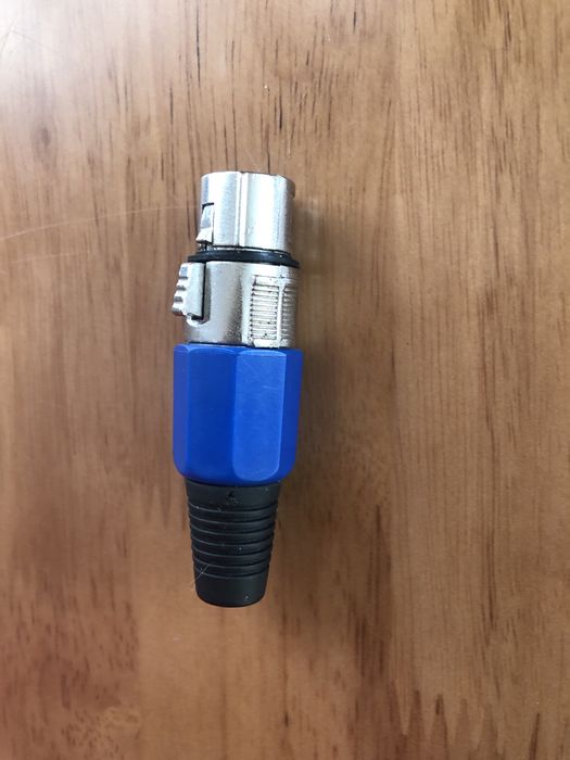 Микрофон динамический LG  ACC-M900K