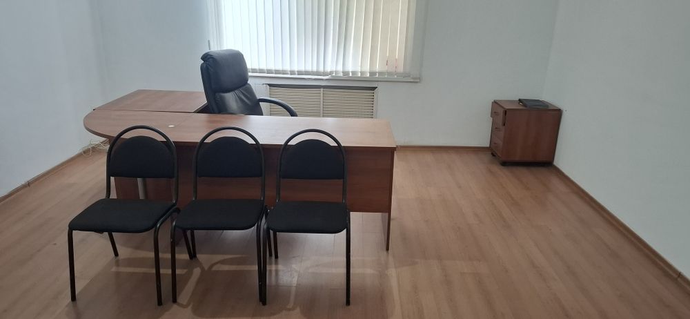 Офисная мебель..