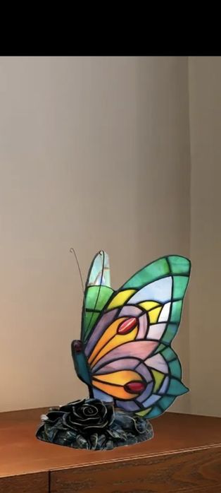 Лампа в стил Тифани