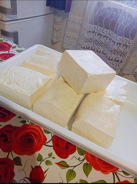 Brânză de oaie+vaca , brânză naturala %