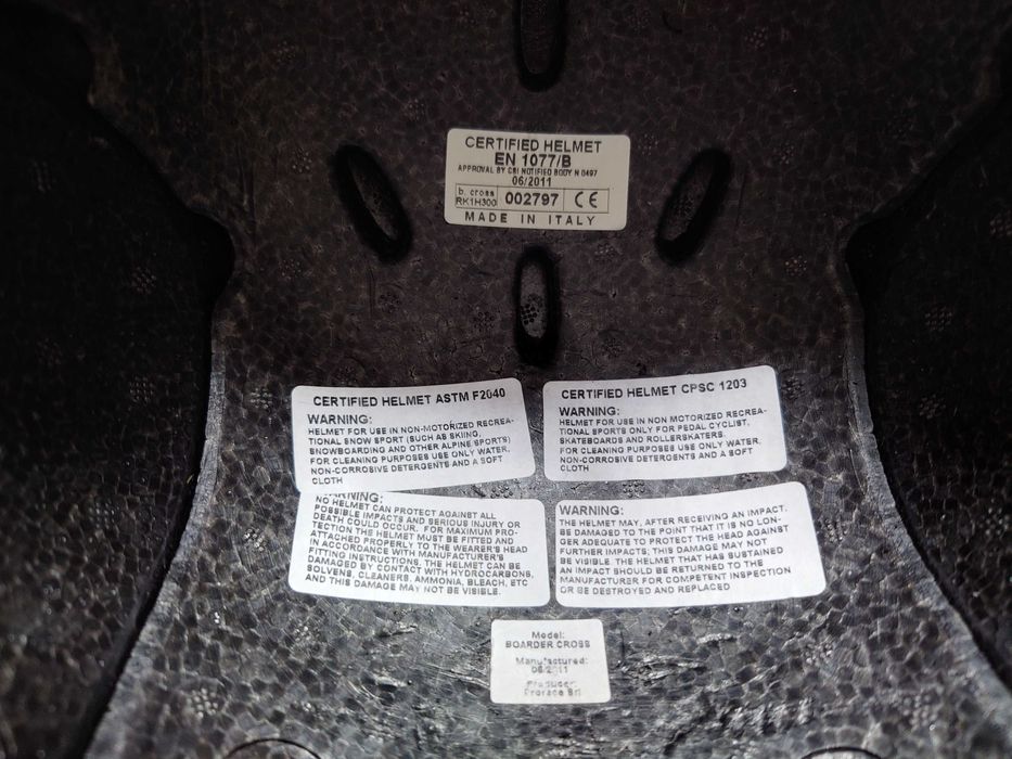 Ски каска Rossignol и очила Scott